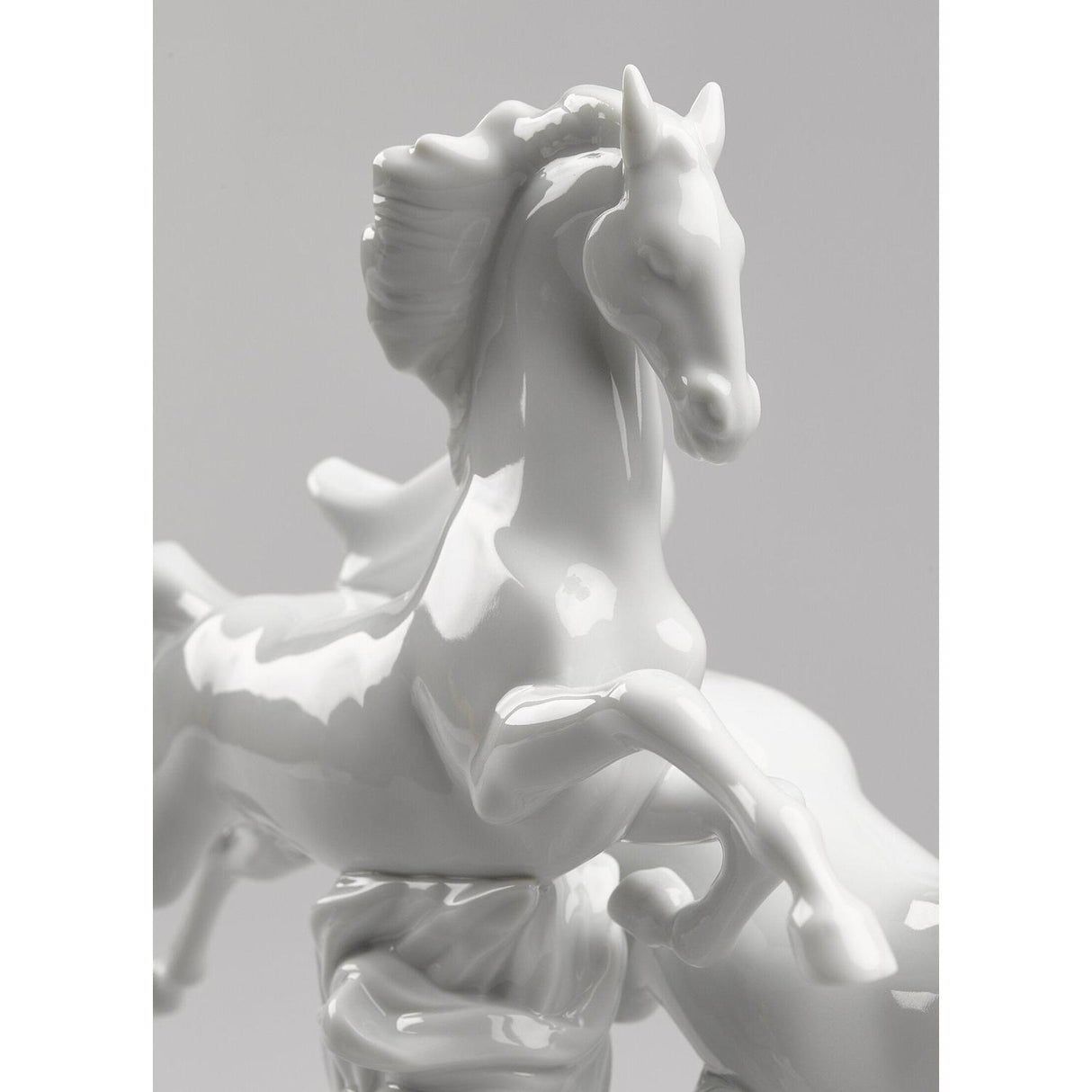 LLADRO' Figurina Cavalli 30x38cm Porcellana