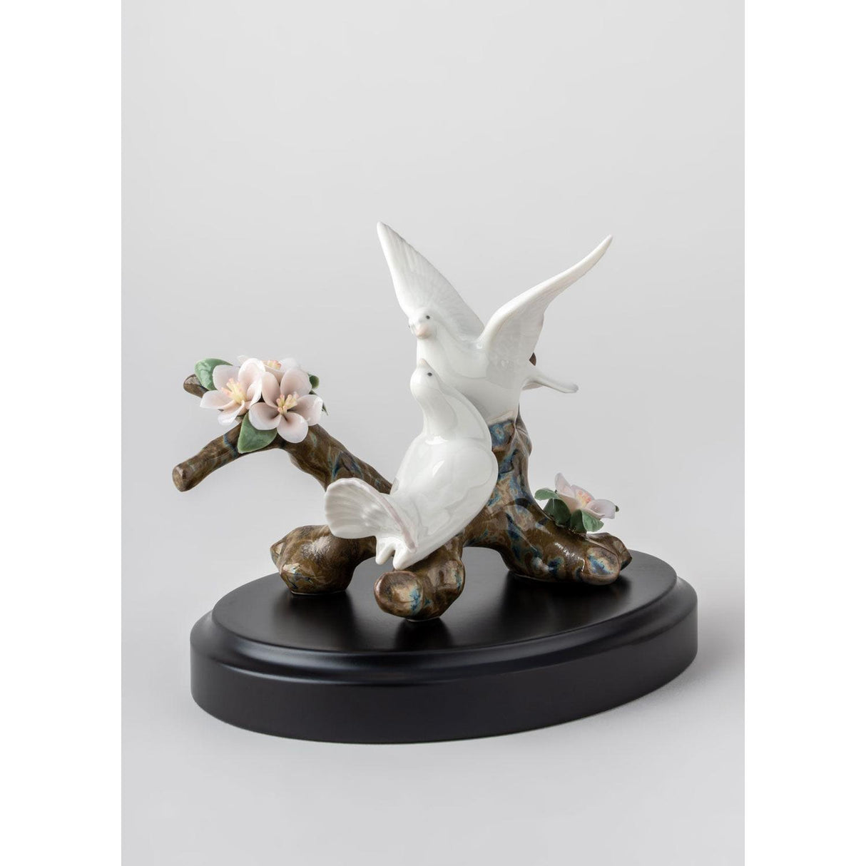 LLADRO' Figurina Colombe Su Ciliegio 11x14cm Porcellana