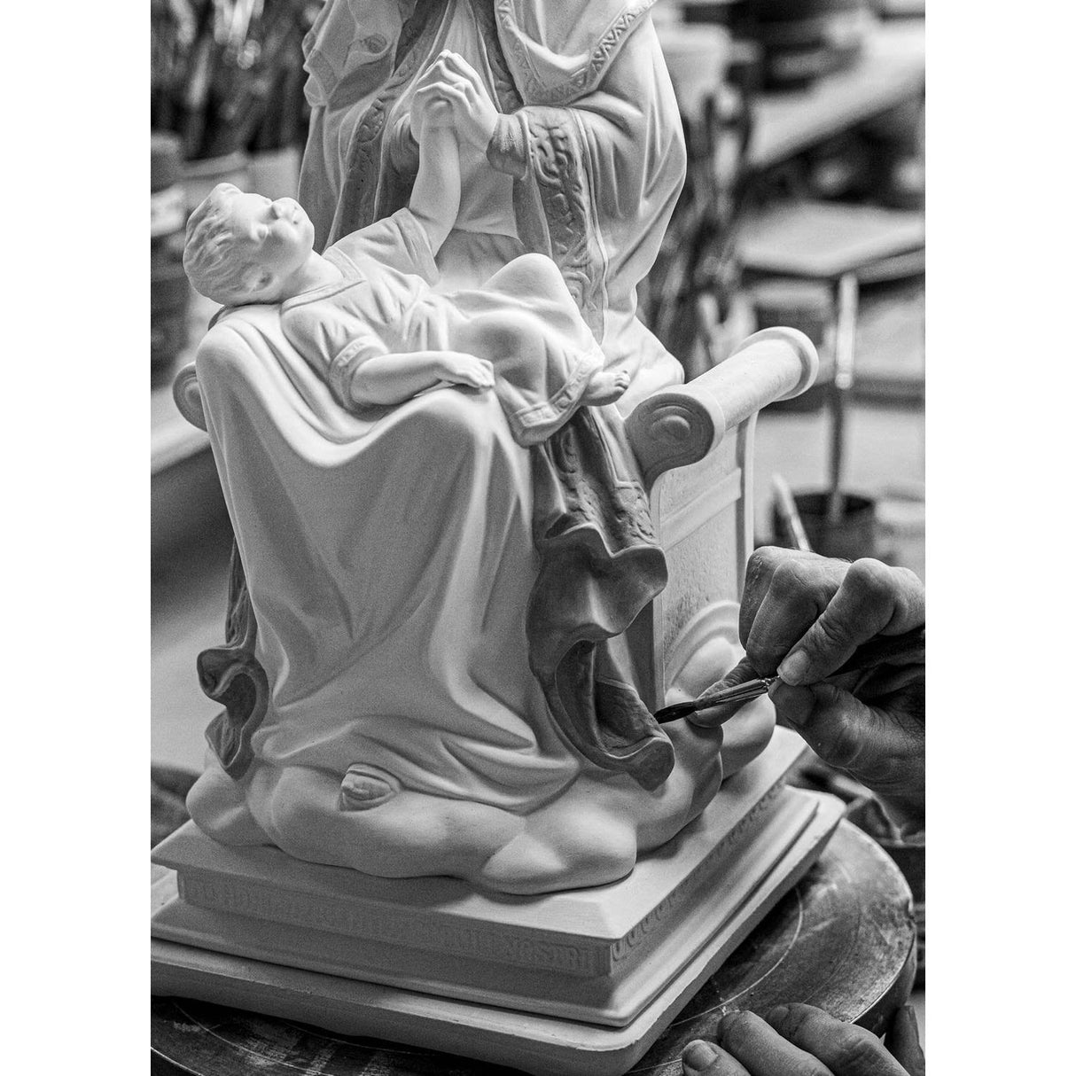 Lladró Figurina la Madonna Della Divina Provvidenza 42x18cm Porcellana