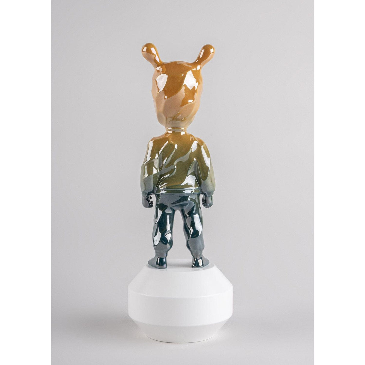 Lladró Scultura The Guest By Supakitch Modello Piccolo Serie Numerate 30x11cm Porcellana