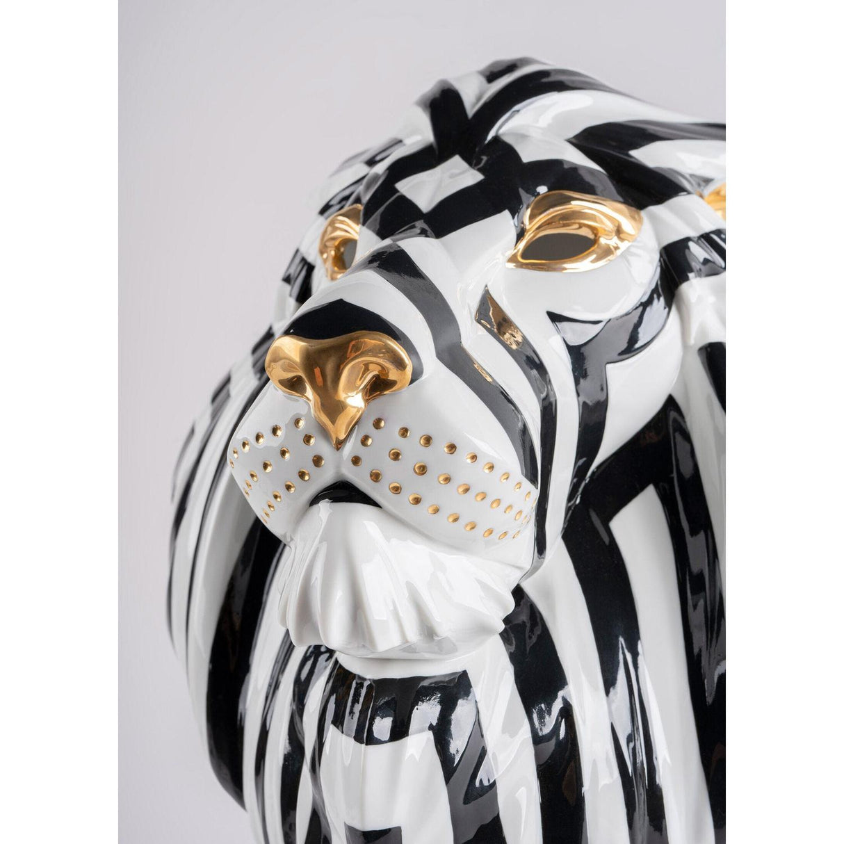 Lladró Maschera di Leone Nero Oro 60x38cm Porcellana