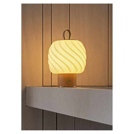 Lladró Ice Cream Lampada da Tavolo Medio Nudo 26x17cm Porcellana