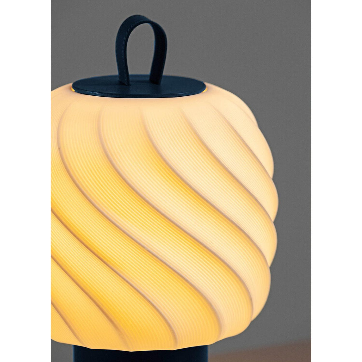 Lladró Ice Cream Lampada da Tavolo Medio Azzurro 26x17cm Porcellana