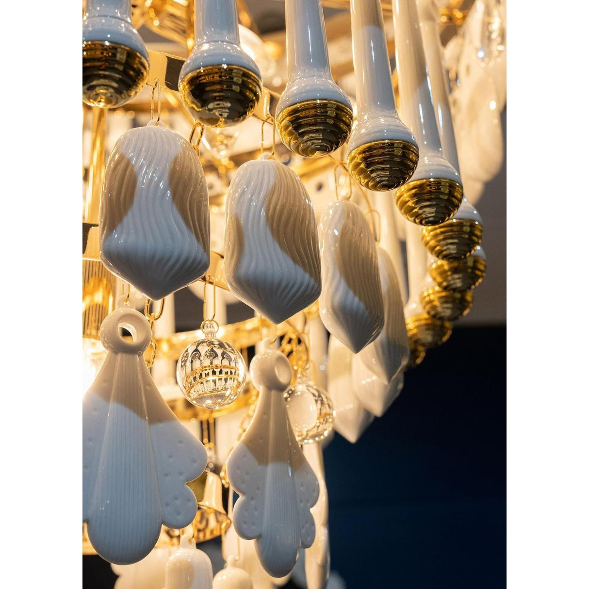 LLADRO' Chandelier Seasons 70 cm Alba 65x70cm Porcellana
