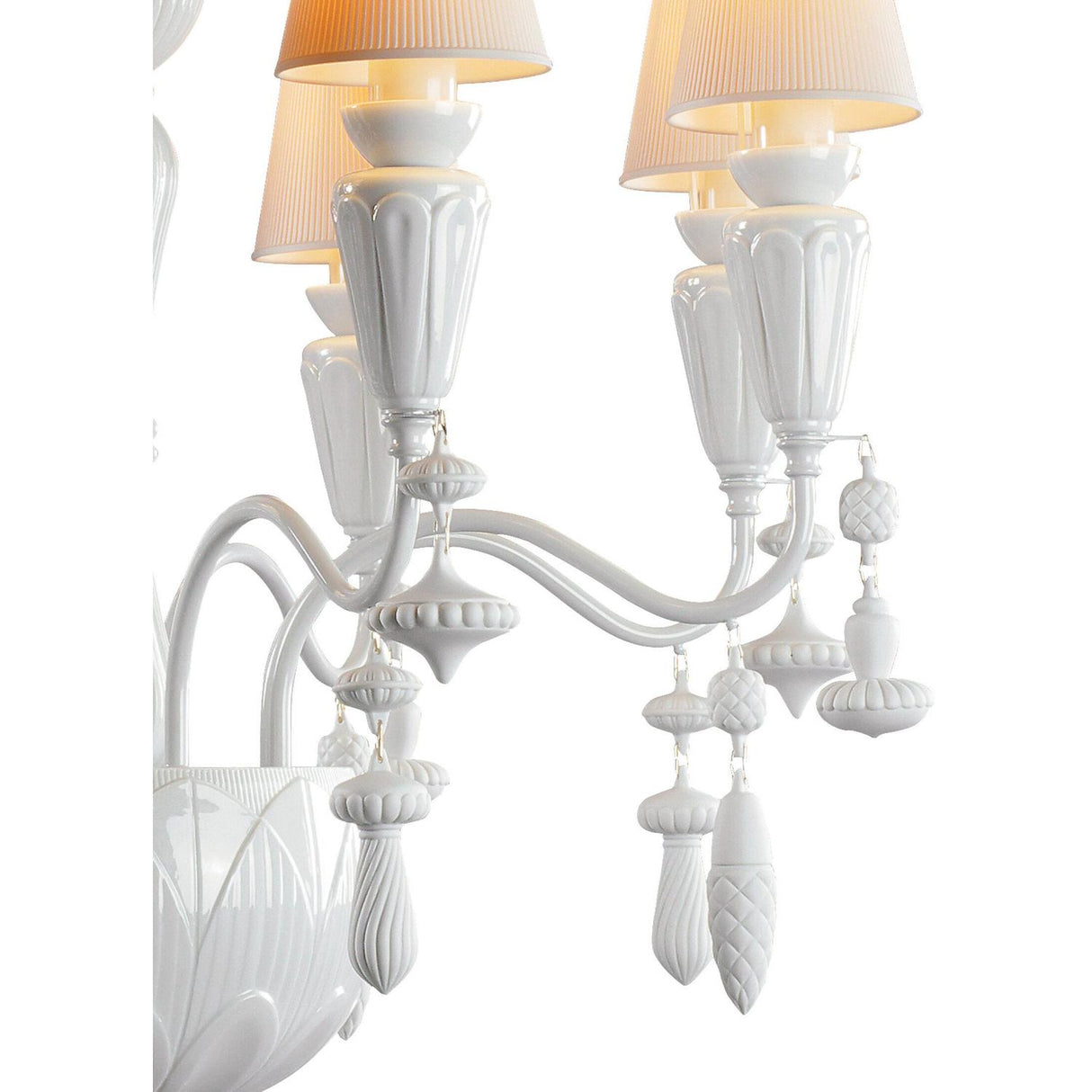 Lladró Chandelier Ivy e Seed 8 Luci Bianco 123x70cm Porcellana