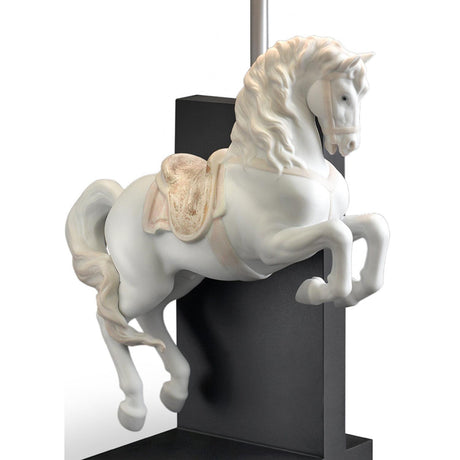 Lladró Lampada da Tavolo Cavallo in Courbette 53x30cm Porcellana