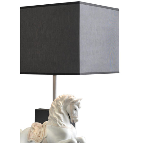 Lladró Lampada da Tavolo Cavallo in Courbette 53x30cm Porcellana
