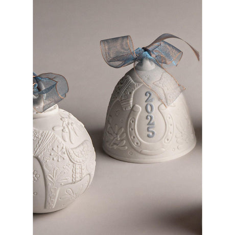 Lladró 2025 Campana di Natale 9x8cm Porcellana