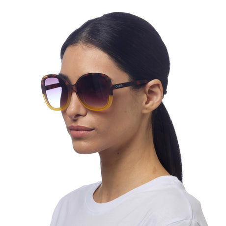 OKKIA Anna Occhiali da Sole Donna Esagonali Avana Giallo