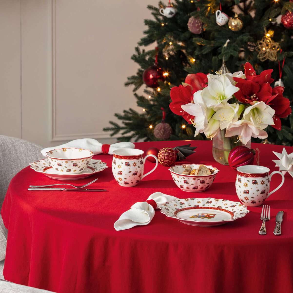 VILLEROY & BOCH Toy's Delight Ciotola Anniversario Set 4 Piatti Colazione 24cm Porcellana