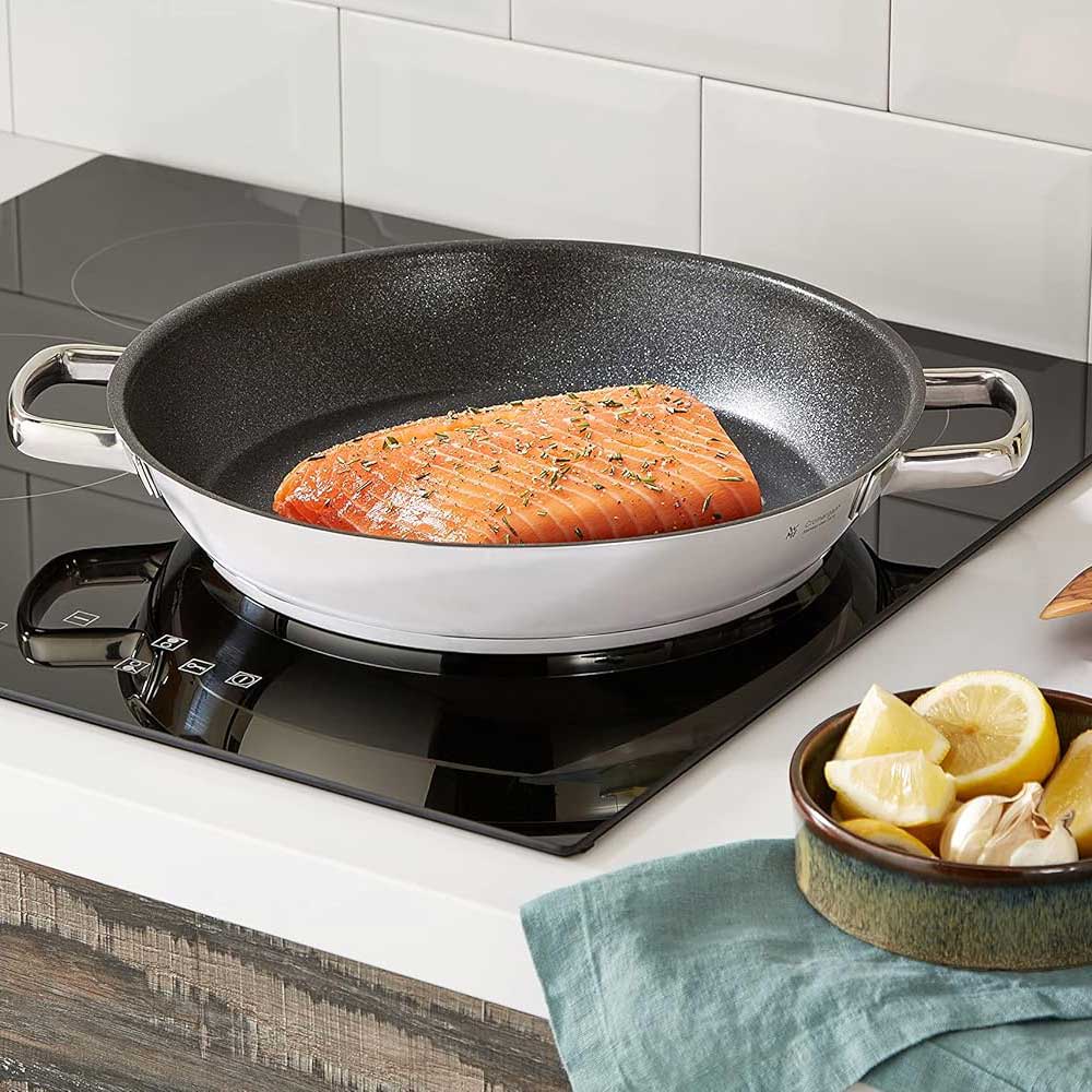 WMF Permadur Advance Padella con Manici in Acciaio Inox Rivestimento in Cromargan 32cm