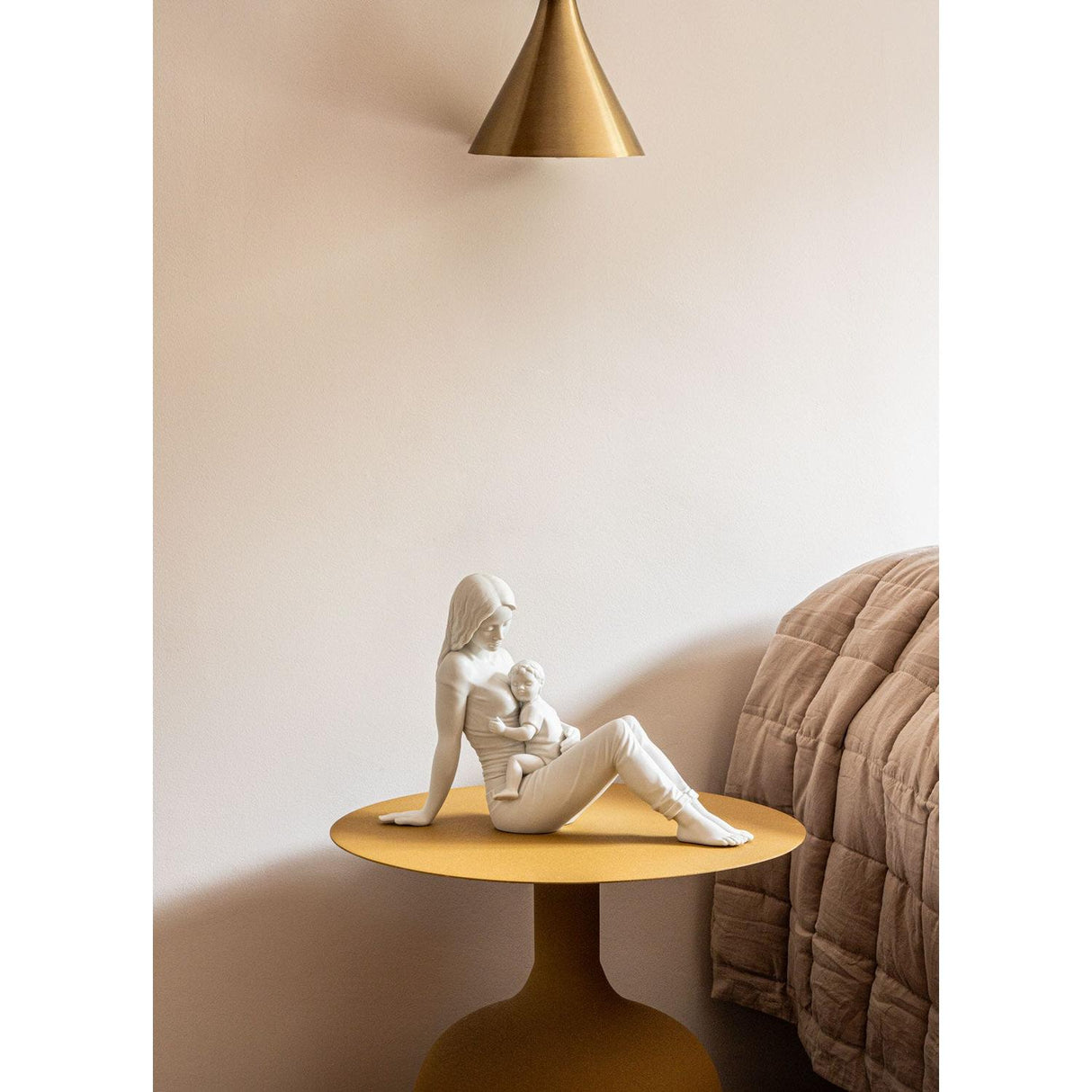 Lladró Figurina L'Amore di Una Madre Bianco Opaco 25x36cm Porcellana