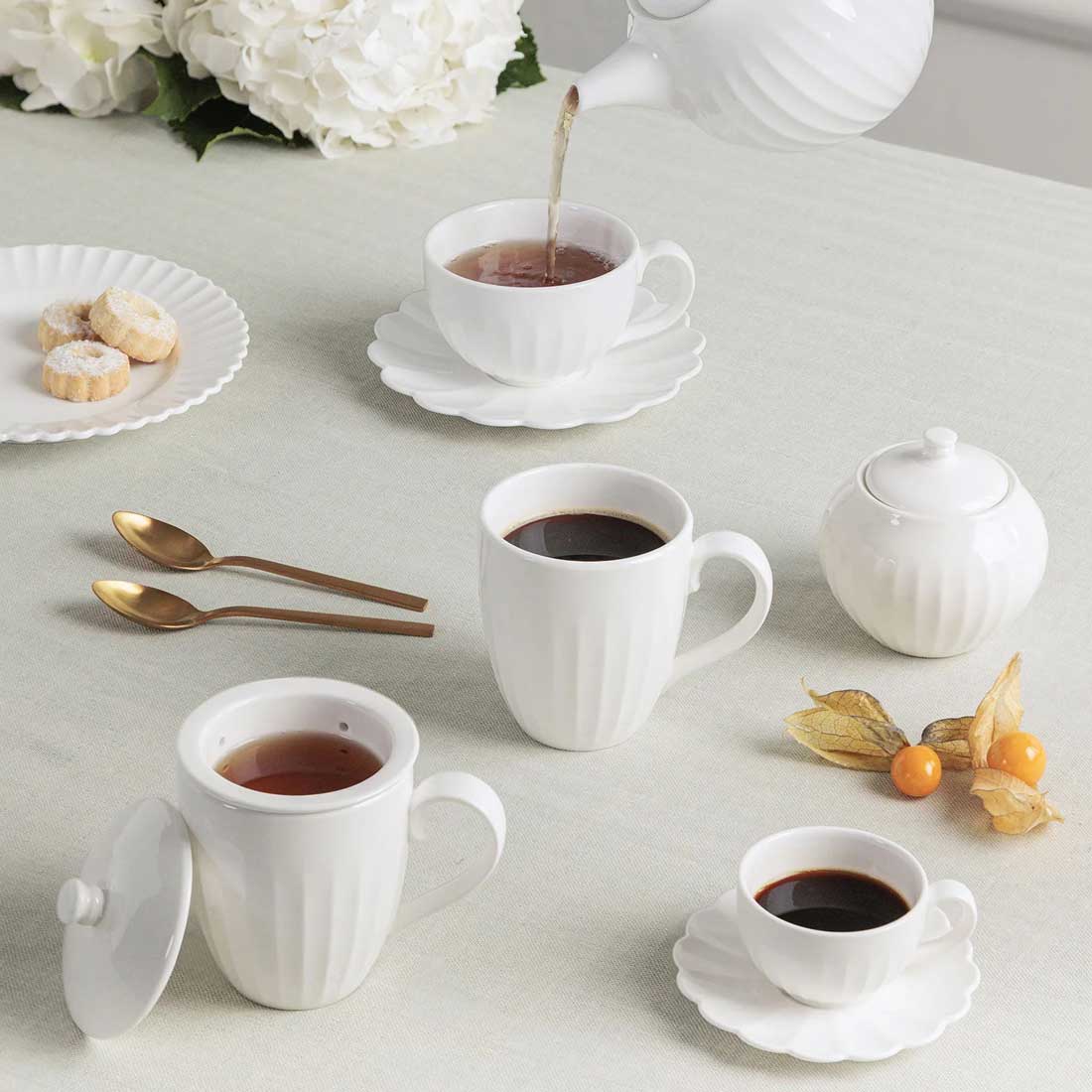 LA PORCELLANA BIANCA Bellavista Tazze Caffè con Piattino Set 6 Pezzi 90ml Bianco in Porcellana