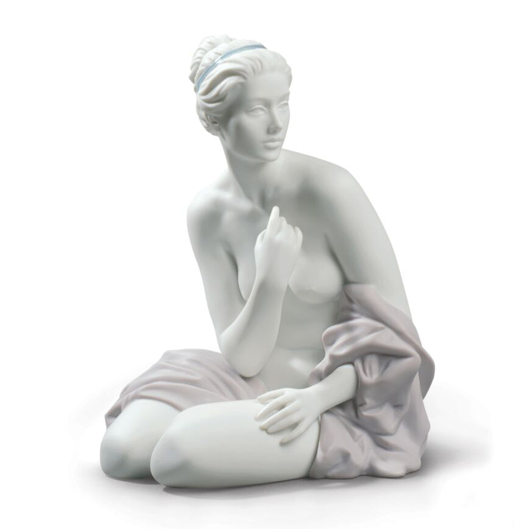 Lladró - Figura Statua Porcellana Donna Bagnante Seduta 22cm 01009157