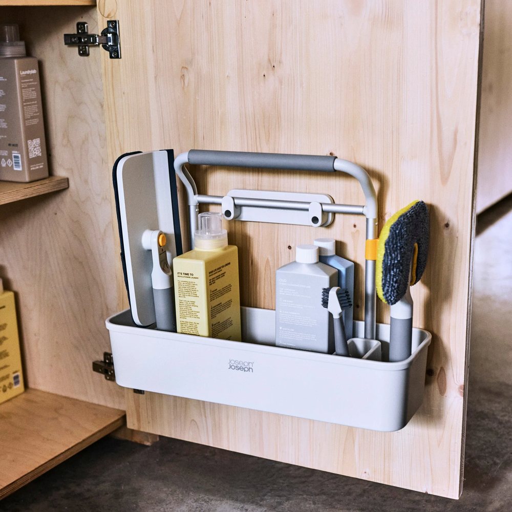 JOSEPH JOSEPH Set Pulizia Casa 4 Pezzi con Organizer e Asta Telescopica Grigio Pietra 61x47 cm