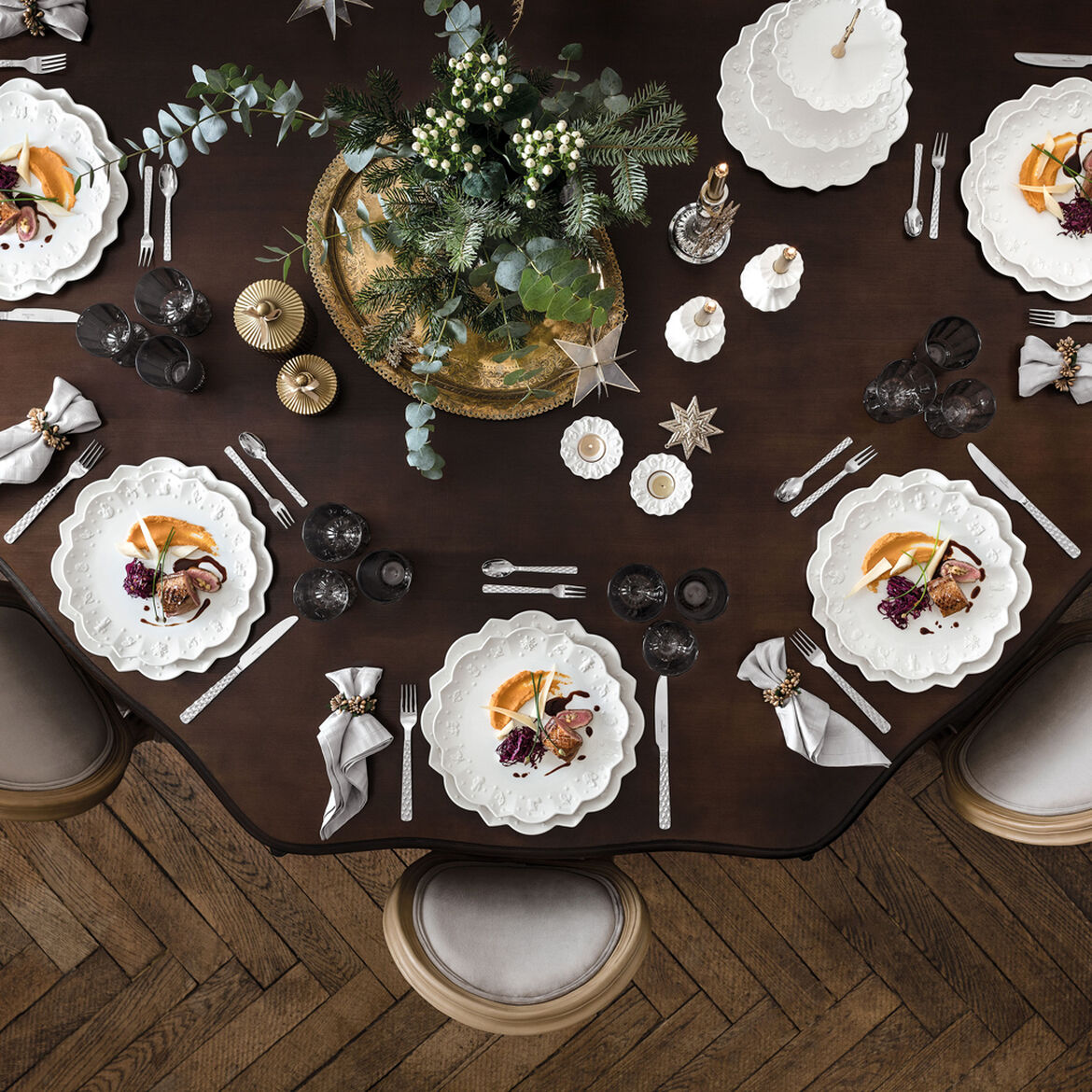 VILLEROY &amp; BOCH Toy's Delight Royal Classic Fruit Breakfast Plate 23cm Set 6 Pieces Christmas Table