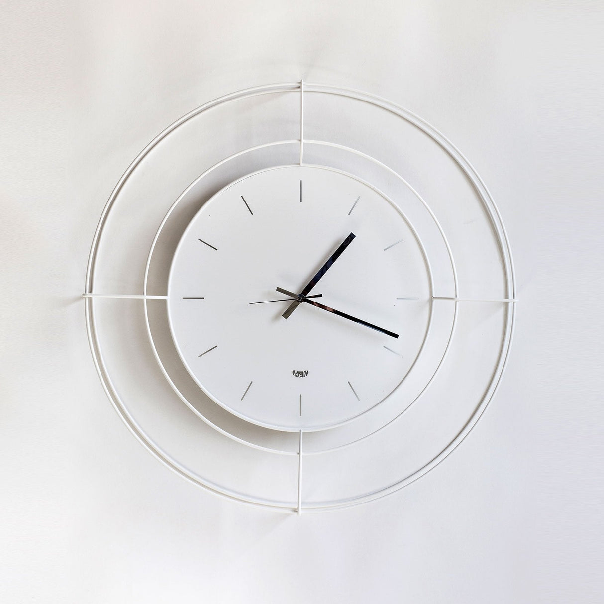 ARTI & MESTIERI Orologio da Parete Contemporaneo Nudo Piccolo Bianco